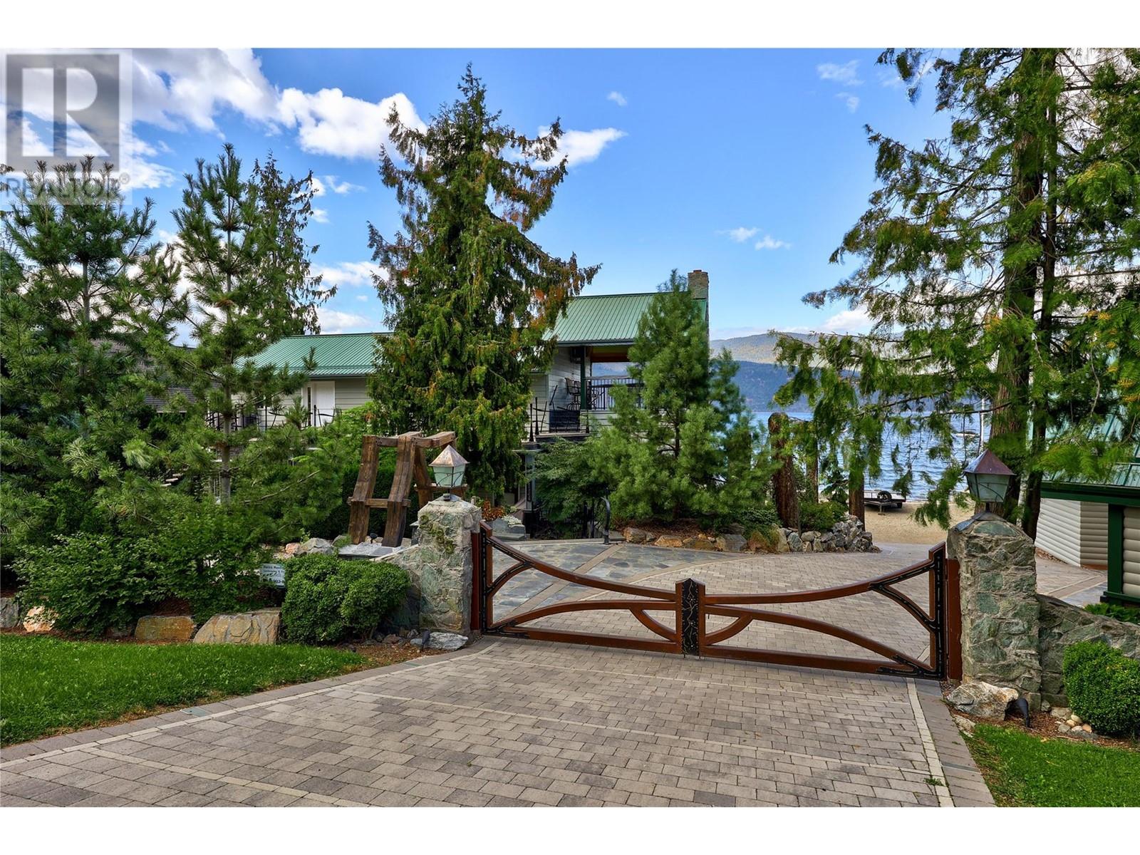 2483 Rocky Point Road, blind bay, British Columbia