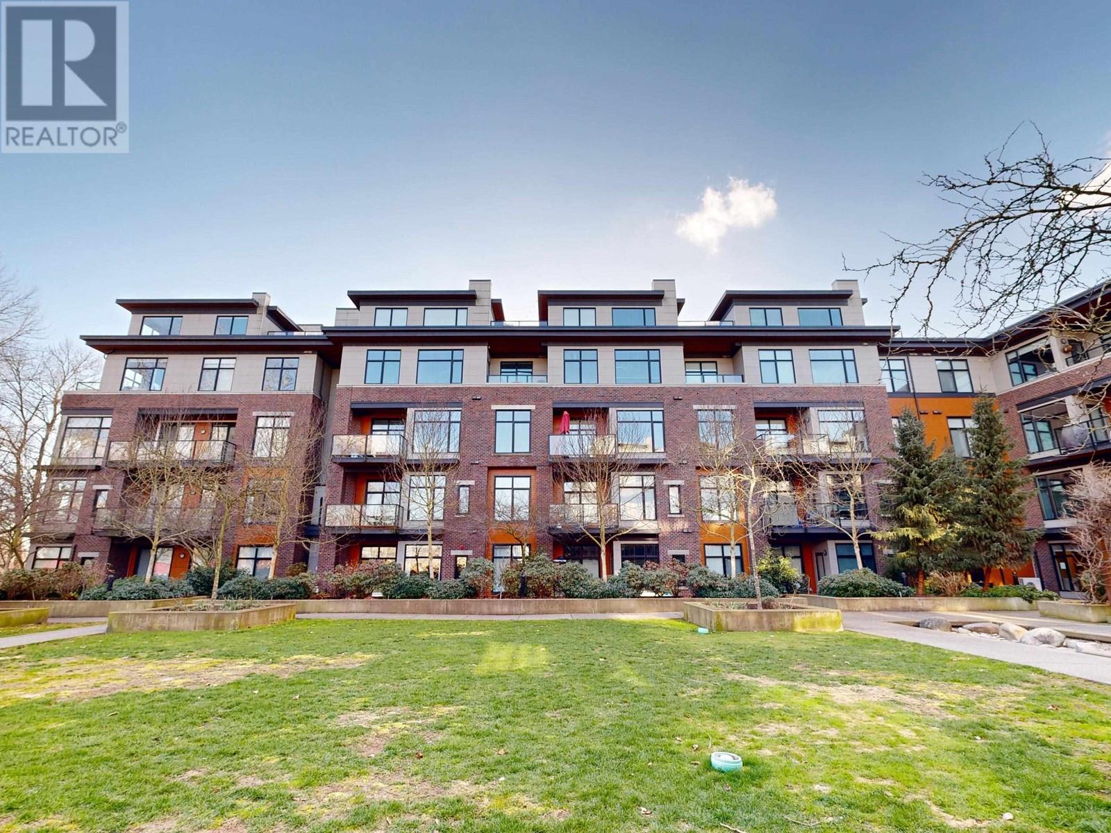 309 262 Salter Street, New Westminster, British Columbia  V3M 0J6 - Photo 2 - R2860827