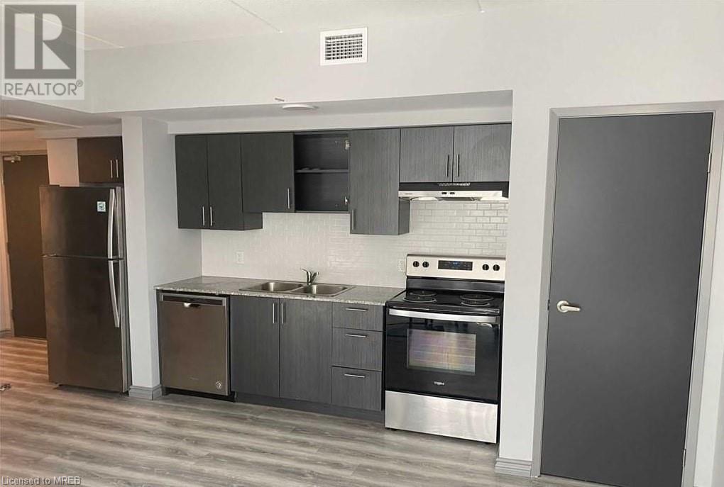 275 Larch Street Unit# 503, Waterloo, Ontario  N2L 3R2 - Photo 1 - 40556733