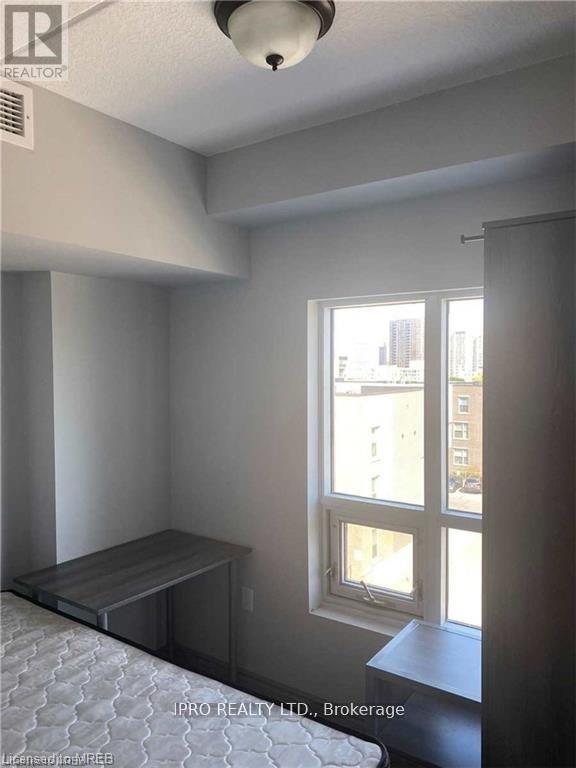 275 Larch Street Unit# 503, Waterloo, Ontario  N2L 3R2 - Photo 7 - 40556733