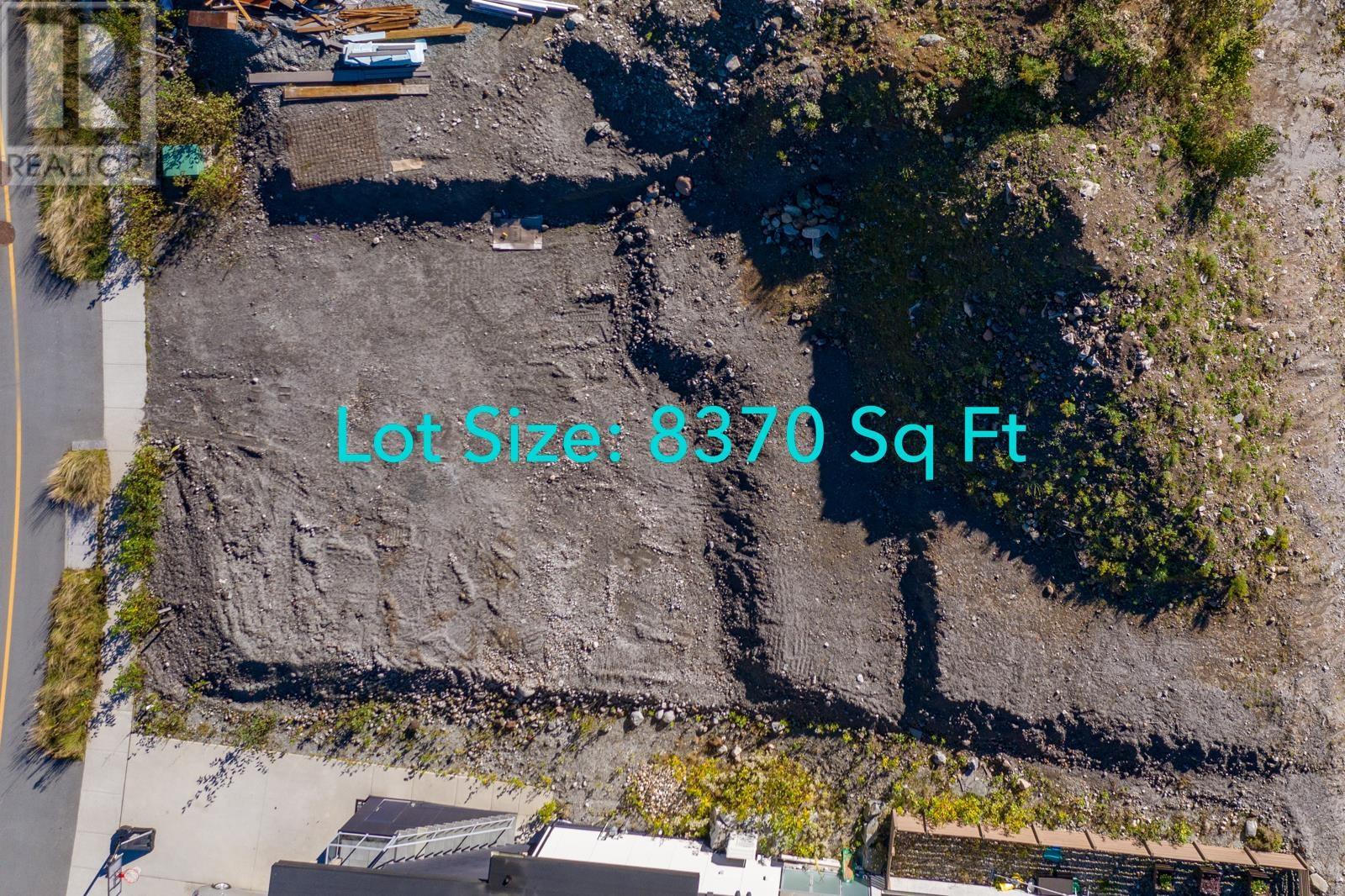 2030 Dowad Drive, Squamish, British Columbia  V8B 0Y8 - Photo 13 - R2860907
