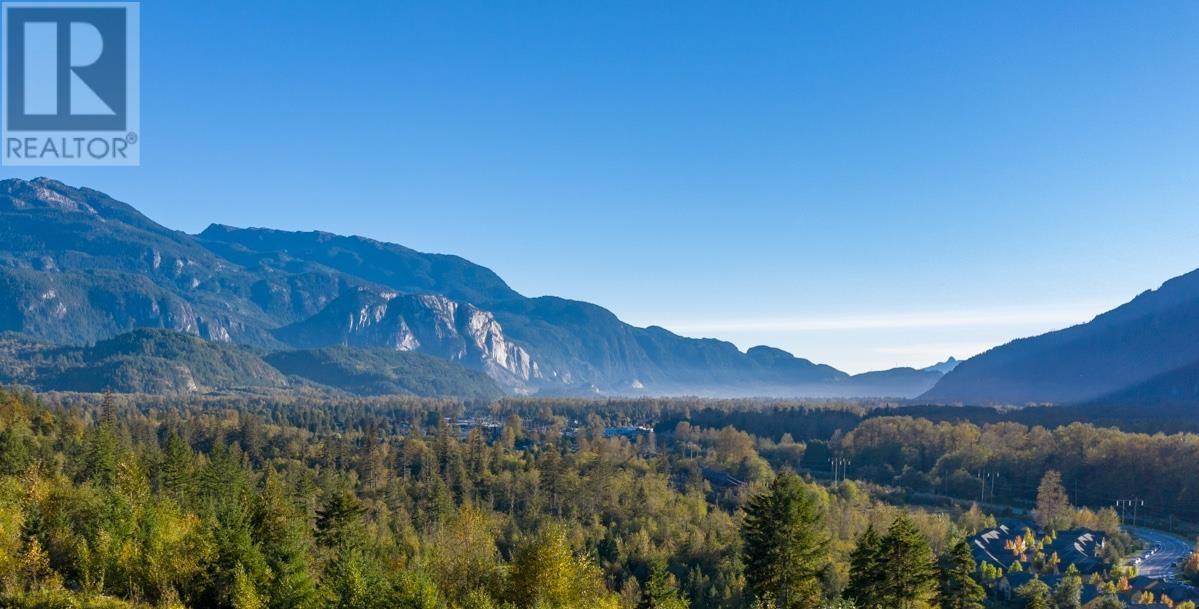 2030 Dowad Drive, Squamish, British Columbia  V8B 0Y8 - Photo 2 - R2860907