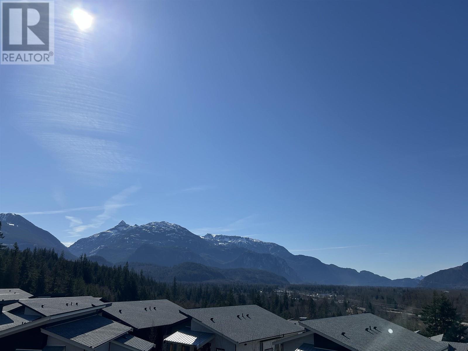 2030 Dowad Drive, Squamish, British Columbia  V8B 0Y8 - Photo 3 - R2860907