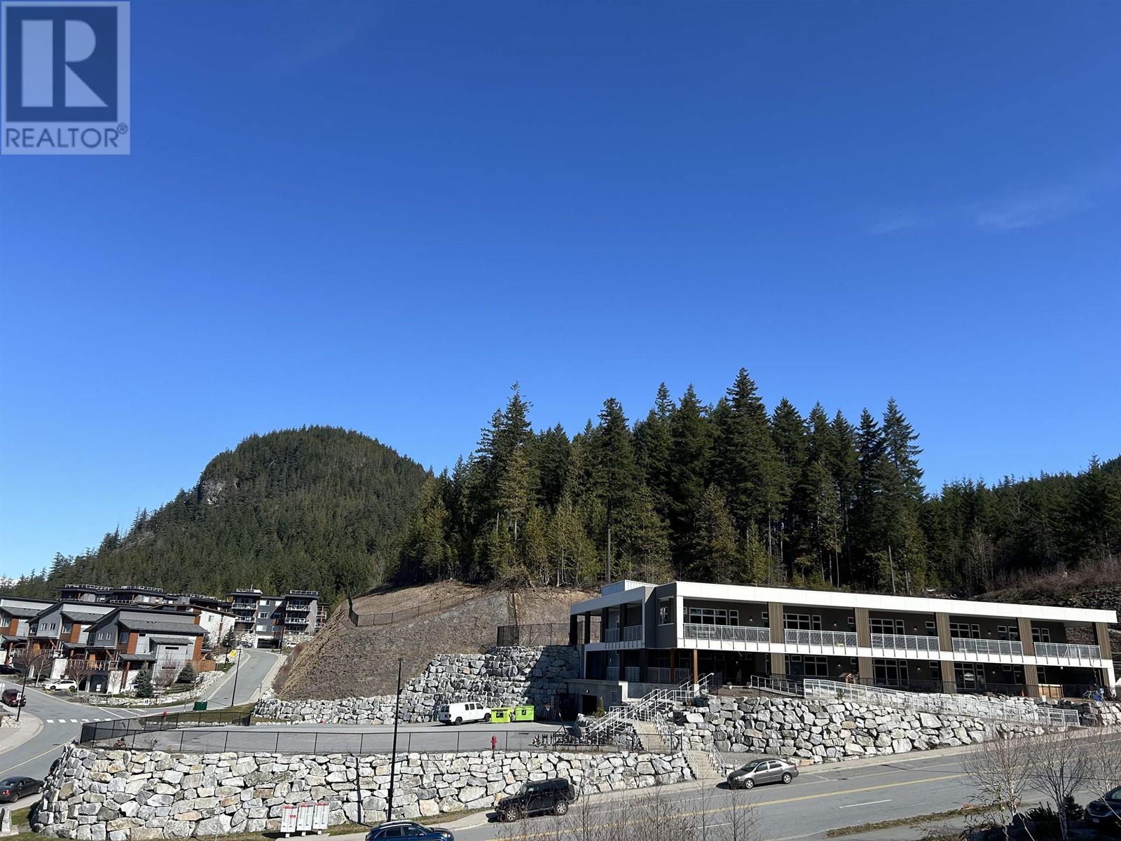 2030 Dowad Drive, Squamish, British Columbia  V8B 0Y8 - Photo 9 - R2860907