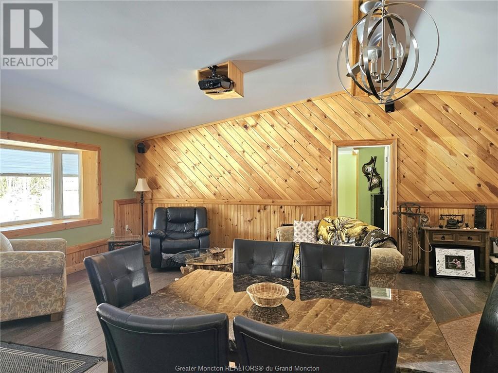 69 Rue Augustin Nord, Neguac, New Brunswick  E9G 1A9 - Photo 2 - M158042