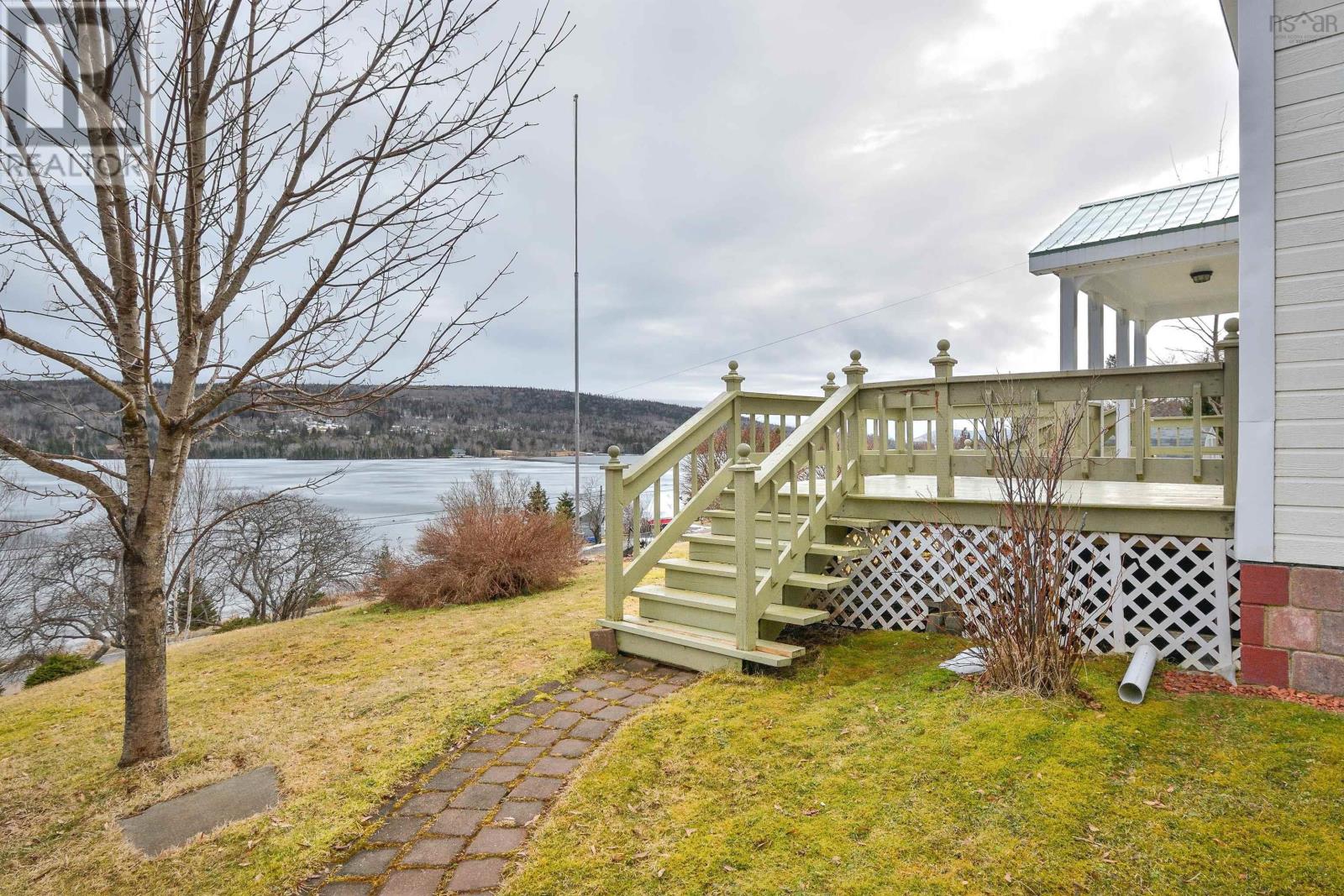 1421 Highway 205, Baddeck Bay, Nova Scotia  B0E 1B0 - Photo 41 - 202404941