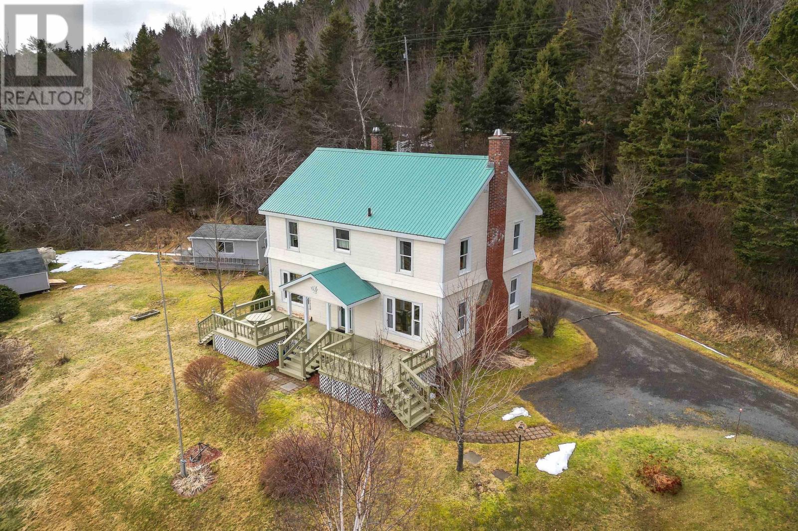 1421 Highway 205, Baddeck Bay, Nova Scotia  B0E 1B0 - Photo 47 - 202404941