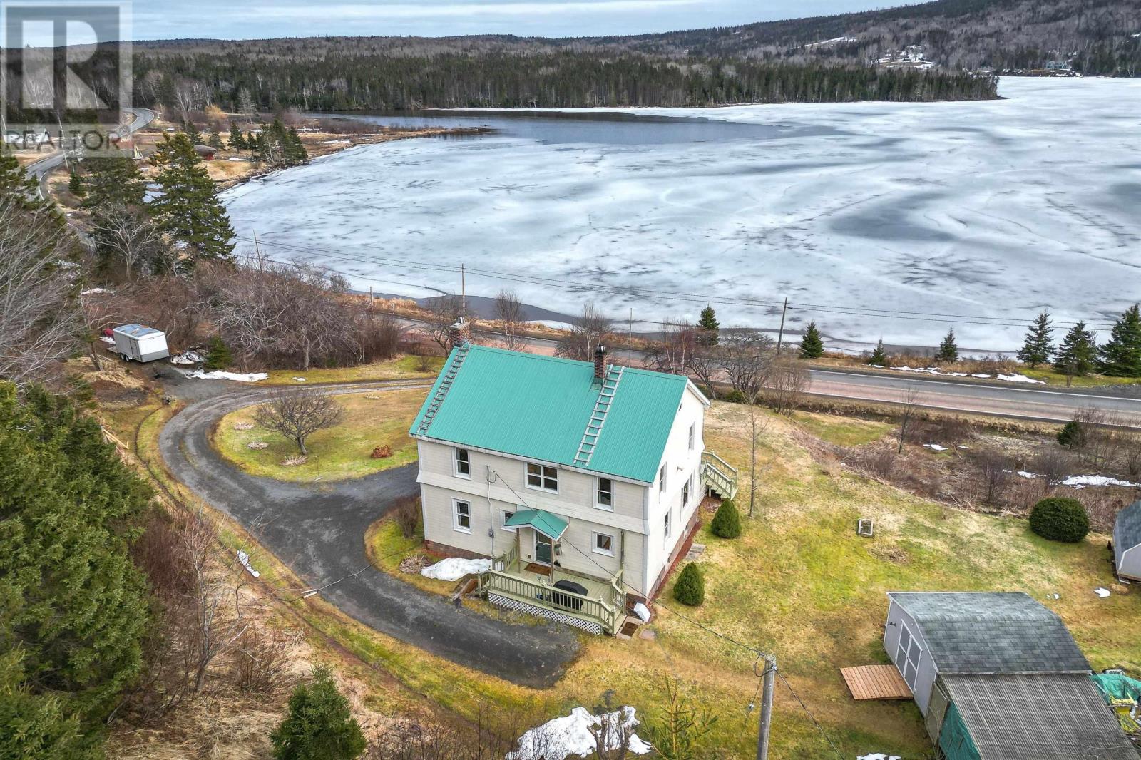 1421 Highway 205, Baddeck Bay, Nova Scotia  B0E 1B0 - Photo 48 - 202404941