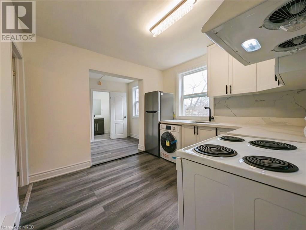 106 Lake Shore Drive Unit# 4, Toronto, Ontario  M8V 2A2 - Photo 5 - 40556427