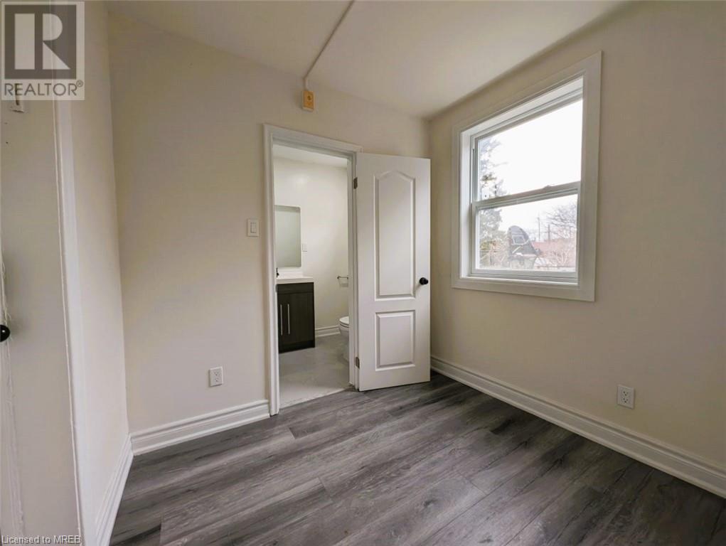 106 Lake Shore Drive Unit# 4, Toronto, Ontario  M8V 2A2 - Photo 9 - 40556427