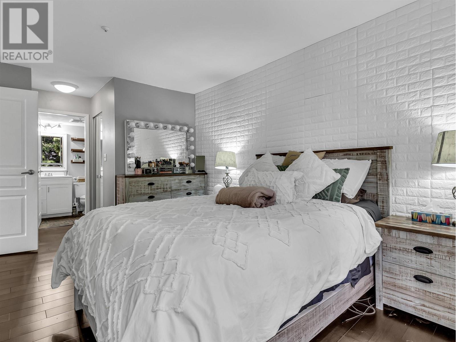204 8430 Jellicoe Street, Vancouver, British Columbia  V5S 4S7 - Photo 13 - R2861049