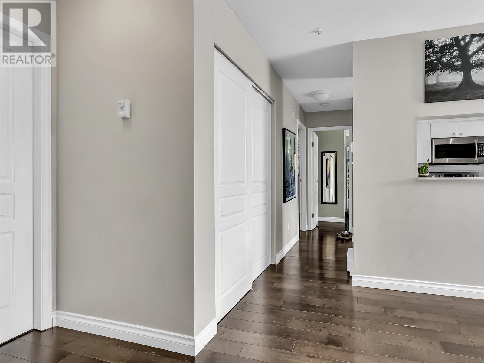 204 8430 Jellicoe Street, Vancouver, British Columbia  V5S 4S7 - Photo 8 - R2861049