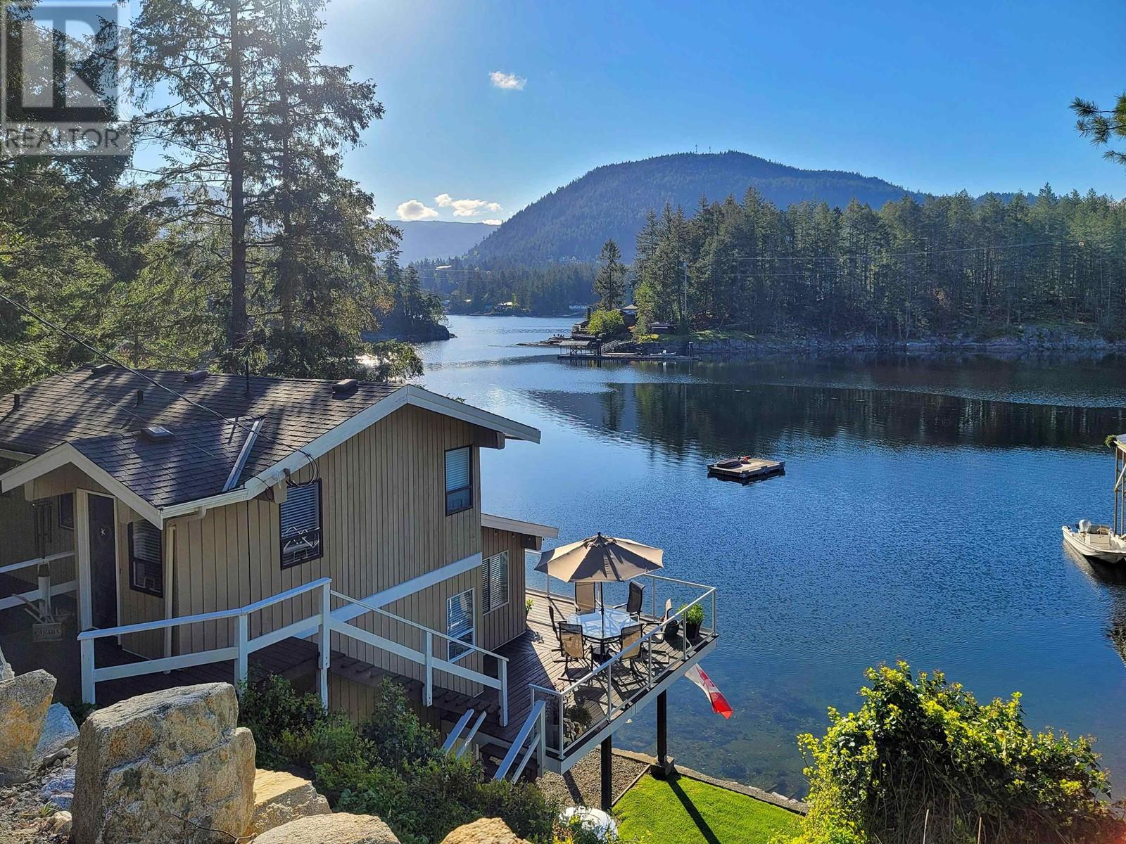 4279 Francis Peninsula Road, Madeira Park, British Columbia  V0N 2H1 - Photo 1 - R2861094