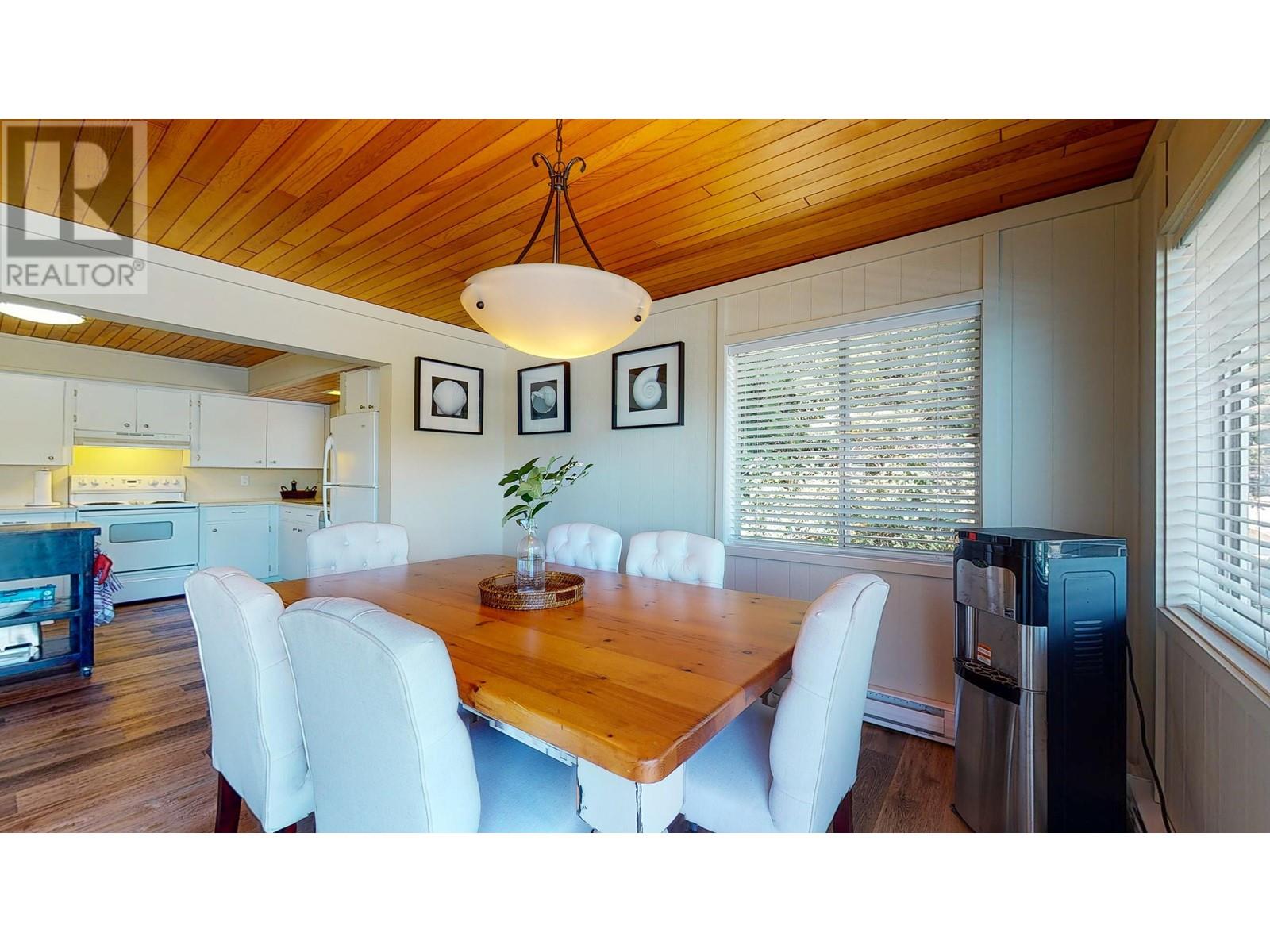 4279 Francis Peninsula Road, Madeira Park, British Columbia  V0N 2H1 - Photo 10 - R2861094