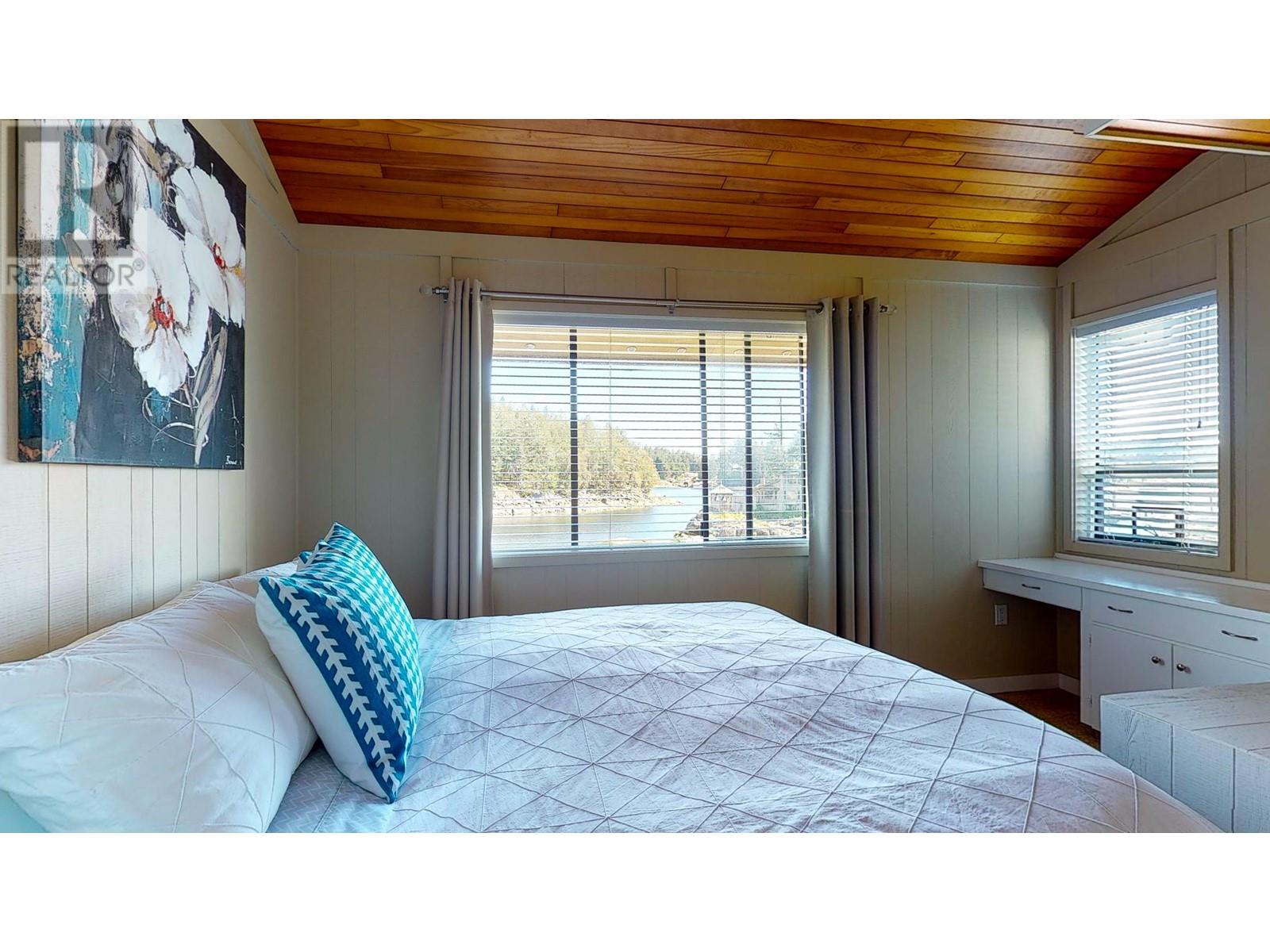 4279 Francis Peninsula Road, Madeira Park, British Columbia  V0N 2H1 - Photo 16 - R2861094