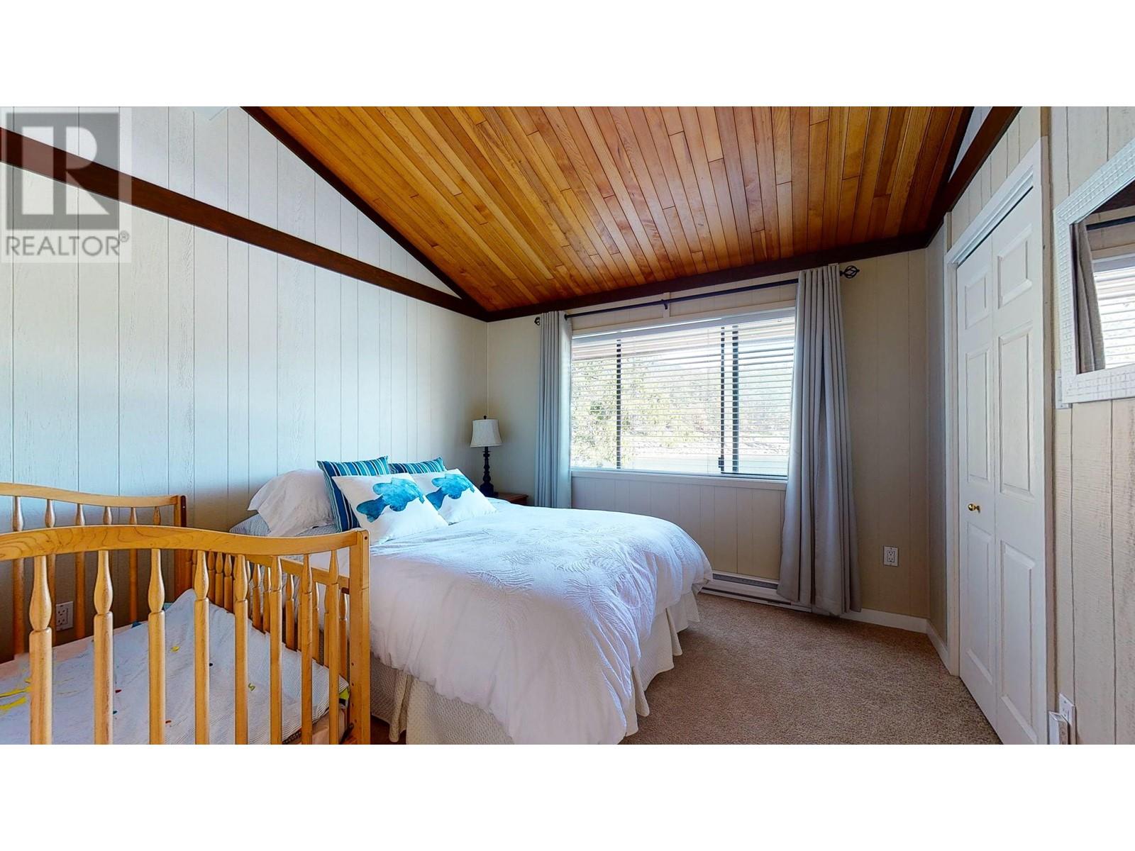 4279 Francis Peninsula Road, Madeira Park, British Columbia  V0N 2H1 - Photo 18 - R2861094