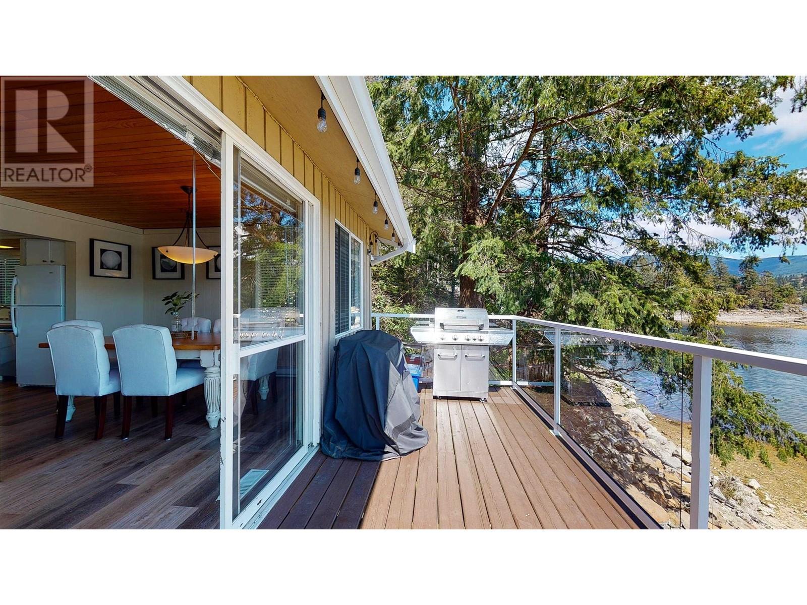 4279 Francis Peninsula Road, Madeira Park, British Columbia  V0N 2H1 - Photo 23 - R2861094