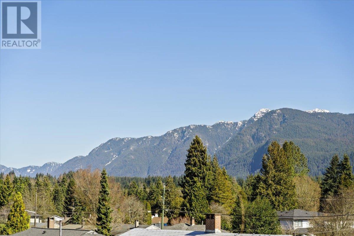 2322 Hazellynn Place, North Vancouver, British Columbia  V7J 2S1 - Photo 35 - R2861135