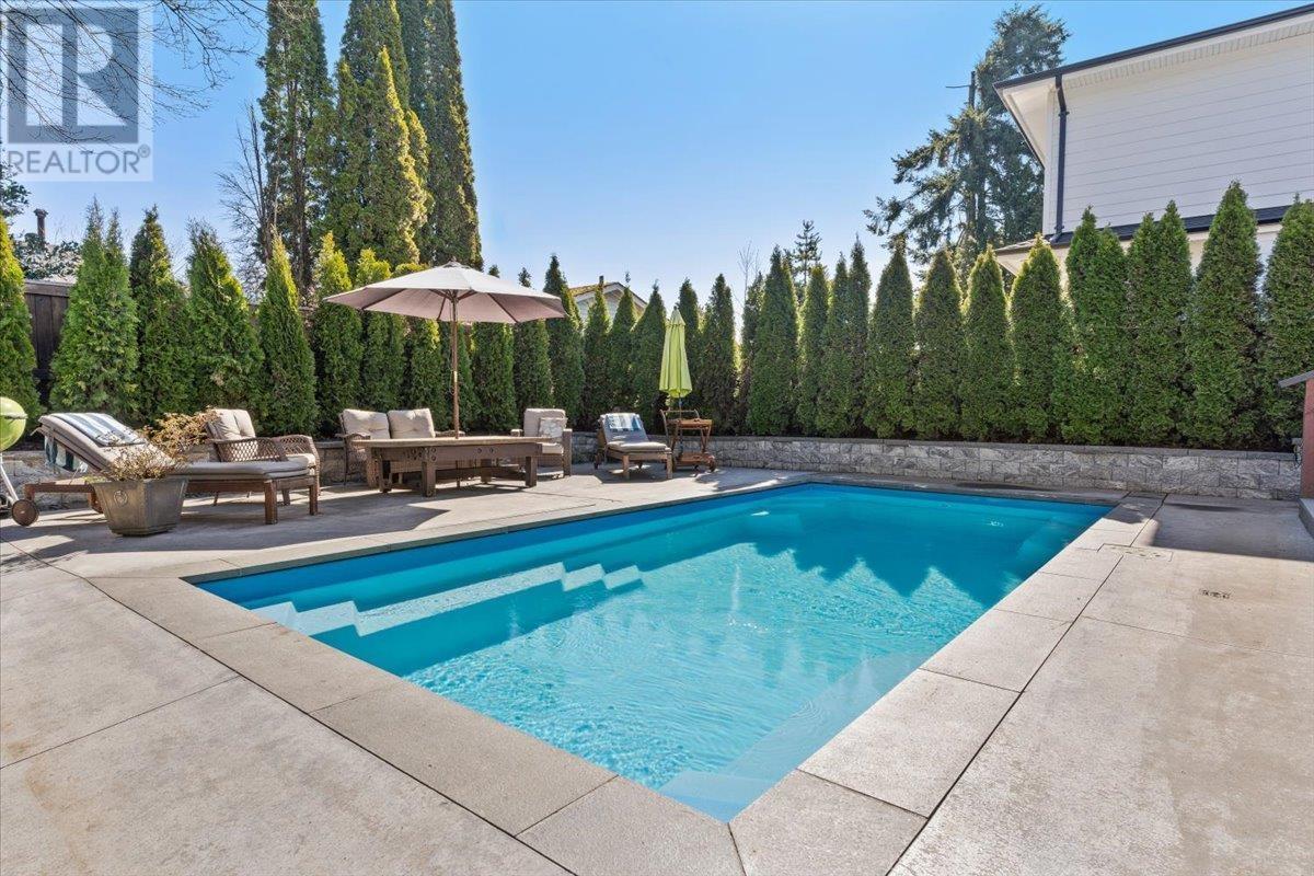 2322 Hazellynn Place, North Vancouver, British Columbia  V7J 2S1 - Photo 39 - R2861135