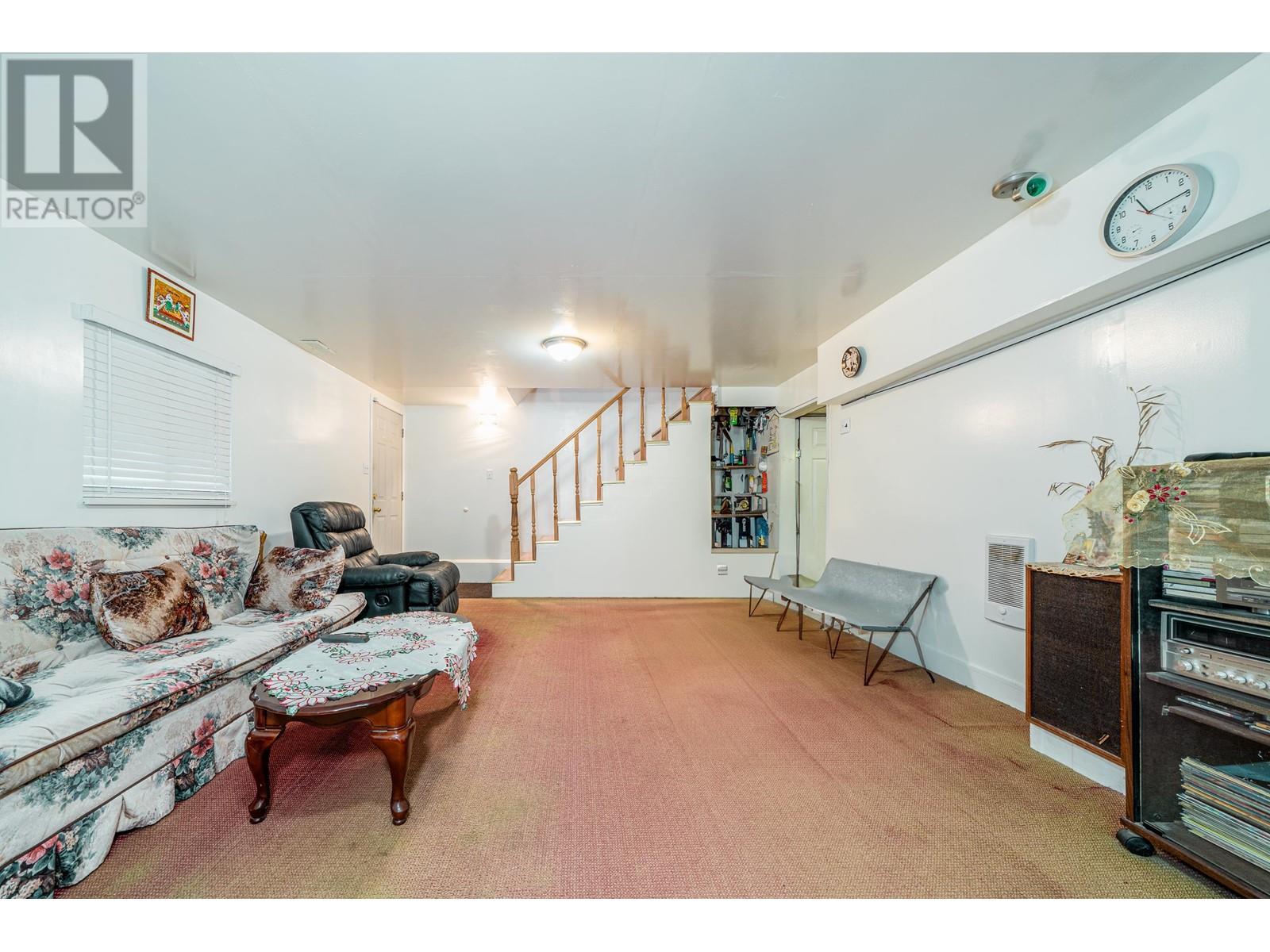 7353 12th Avenue, Burnaby, British Columbia  V3N 2J8 - Photo 21 - R2861174