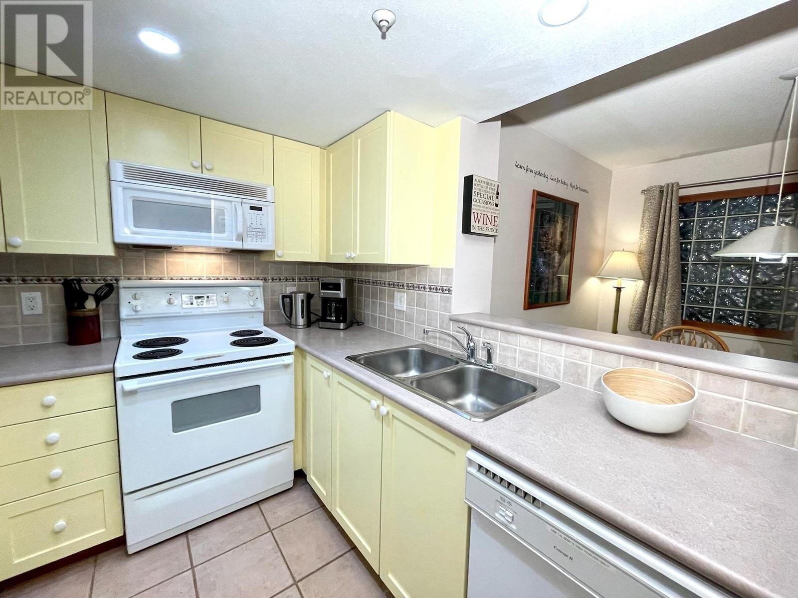 37 4355 Northlands Boulevard, Whistler, British Columbia  V8E 1C3 - Photo 5 - R2861225