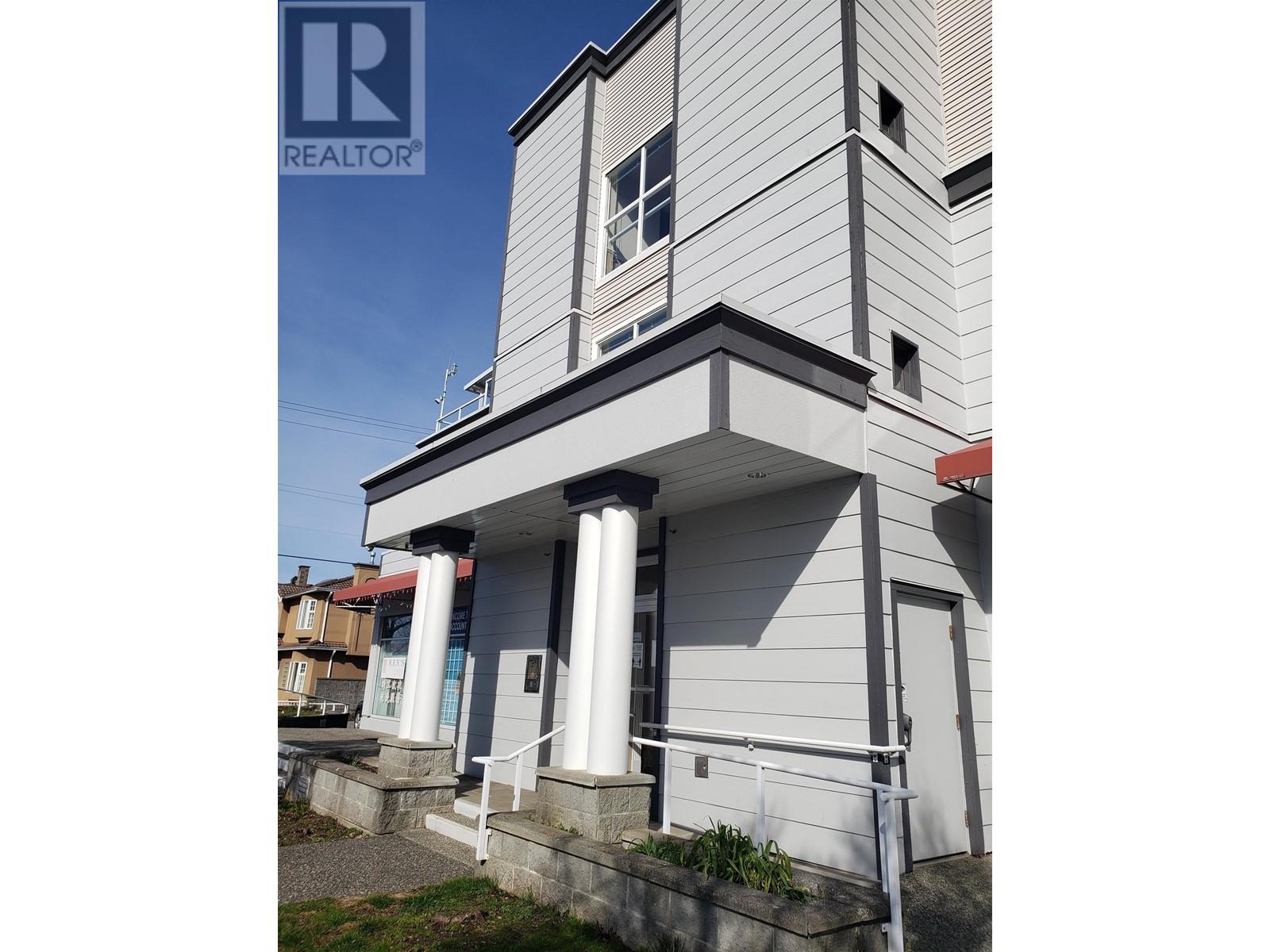203 1995 E 51st Avenue, Vancouver, British Columbia  V5P 1W1 - Photo 3 - R2861228