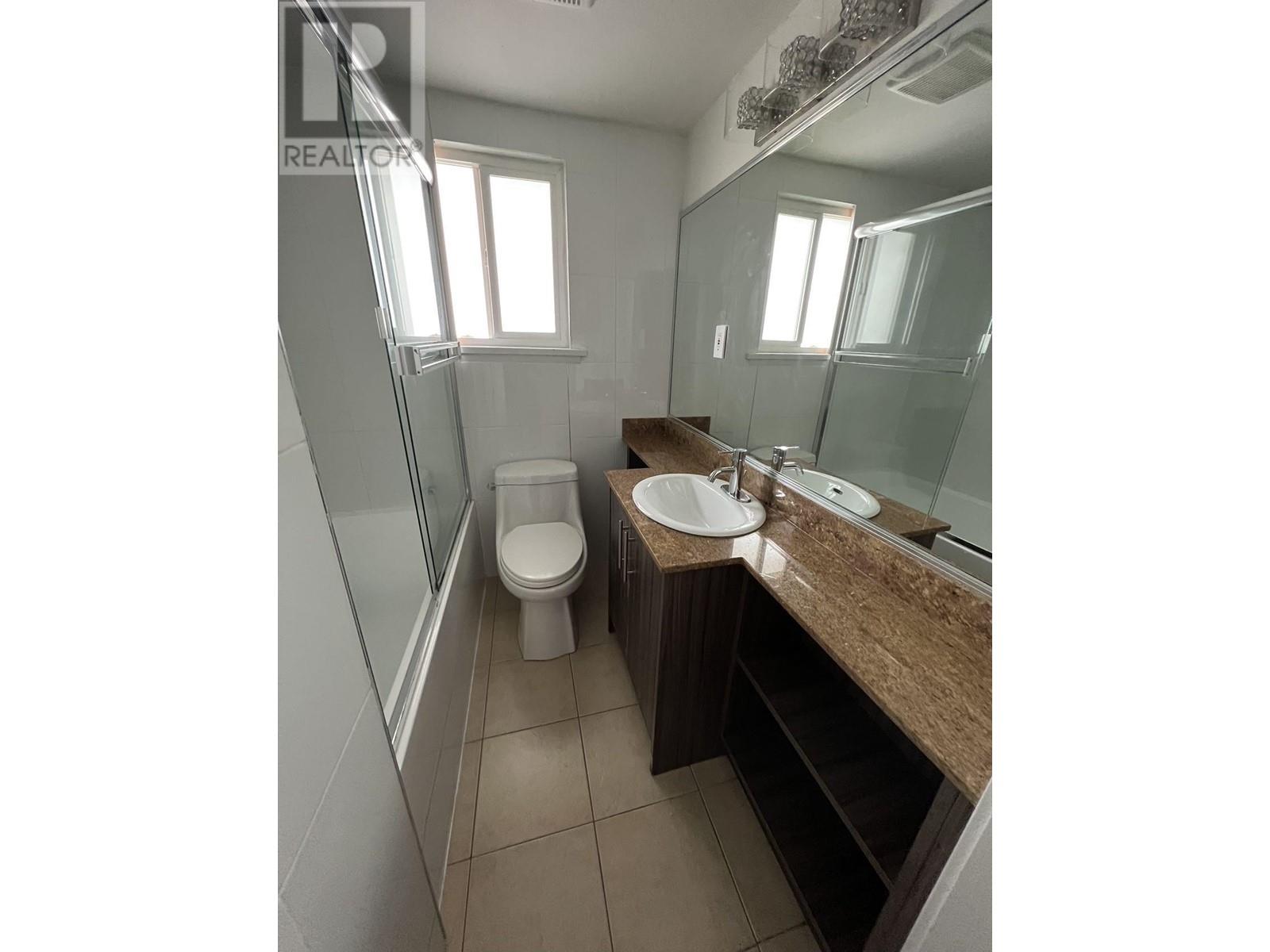 72xx Curtis Street, Burnaby, British Columbia  V5A 1K1 - Photo 21 - R2861256
