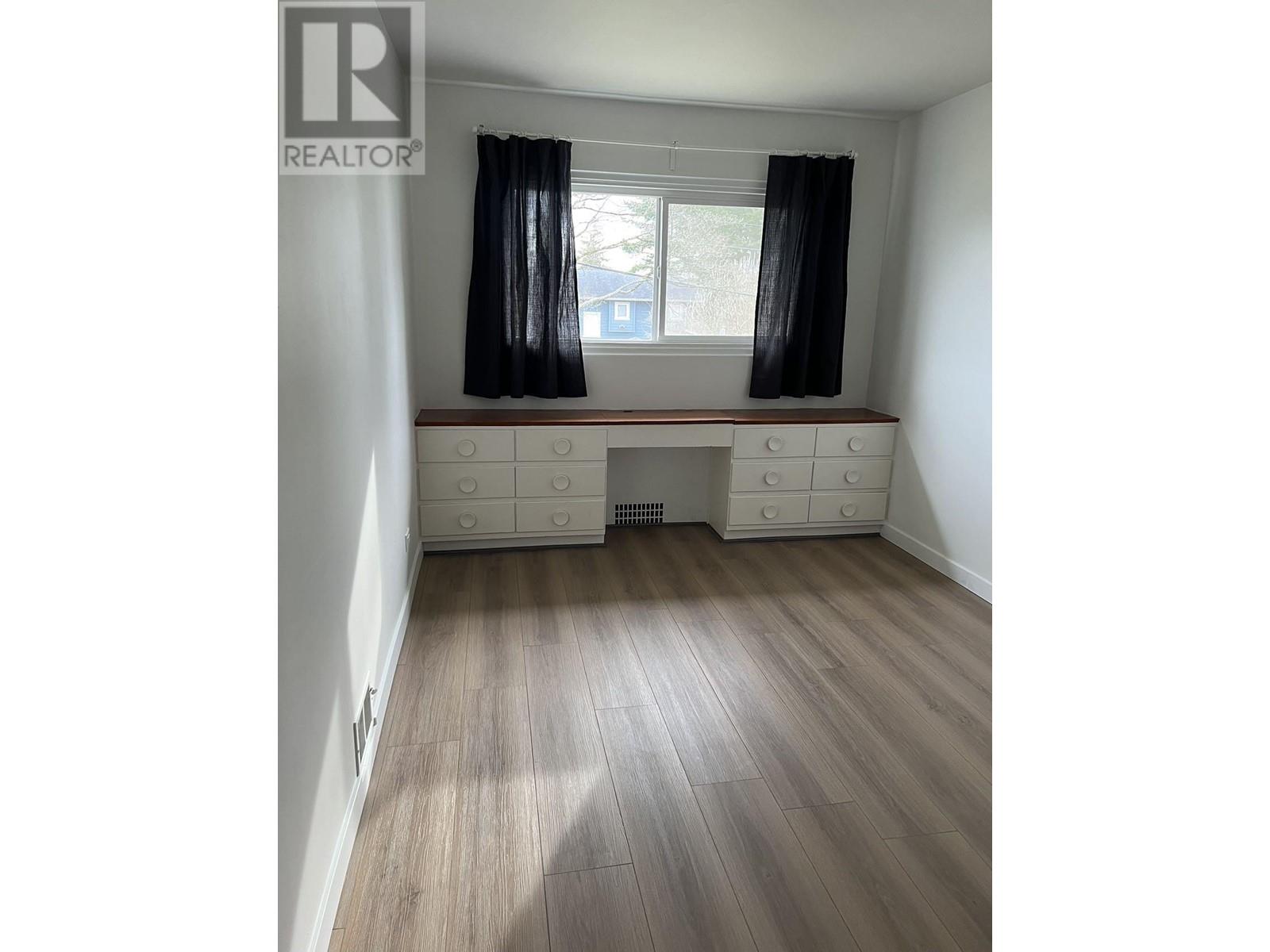 72xx Curtis Street, Burnaby, British Columbia  V5A 1K1 - Photo 22 - R2861256
