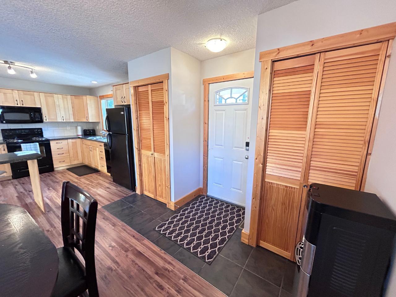 93 - 4868 Riverview Drive, Edgewater, British Columbia  V0A 1A2 - Photo 2 - 2475577