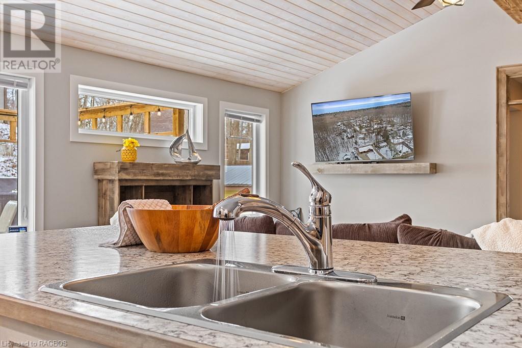 434 D Line, Sauble Beach North, Ontario  N0H 2G0 - Photo 9 - 40551921