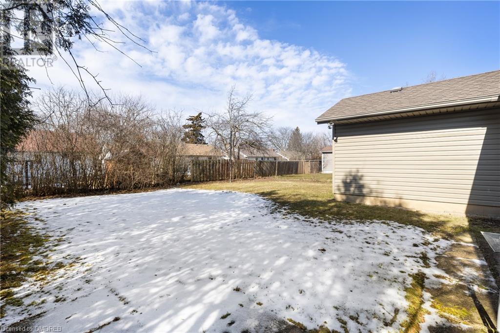 136 Jacobson Avenue, St. Catharines, Ontario  L2T 3A5 - Photo 24 - 40556977