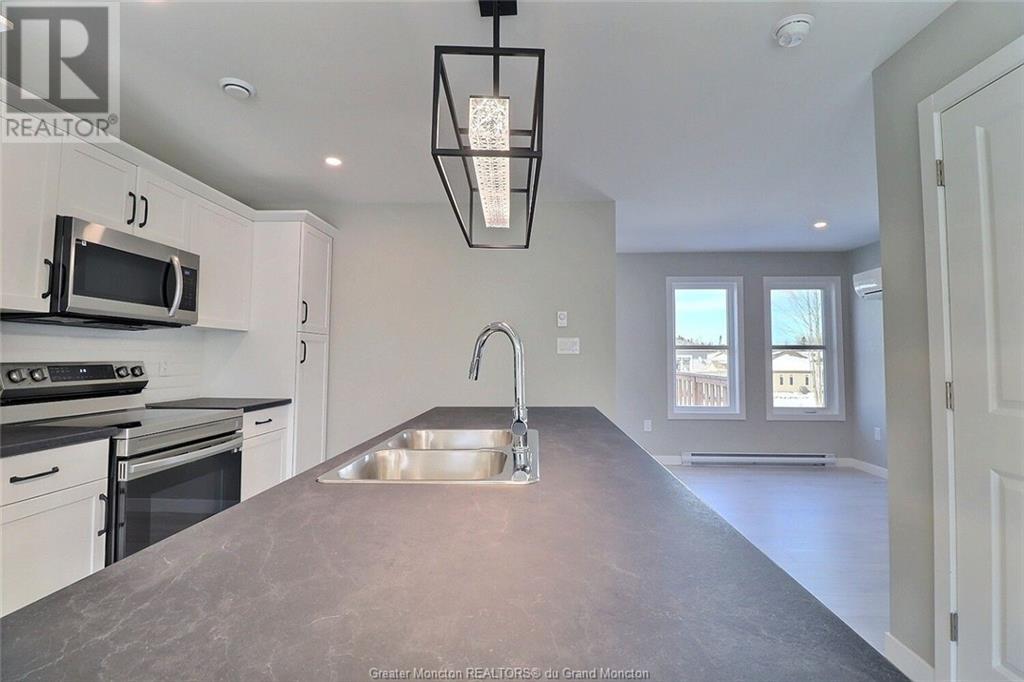384 Damien, Dieppe, New Brunswick  E1A 5V6 - Photo 5 - M158084