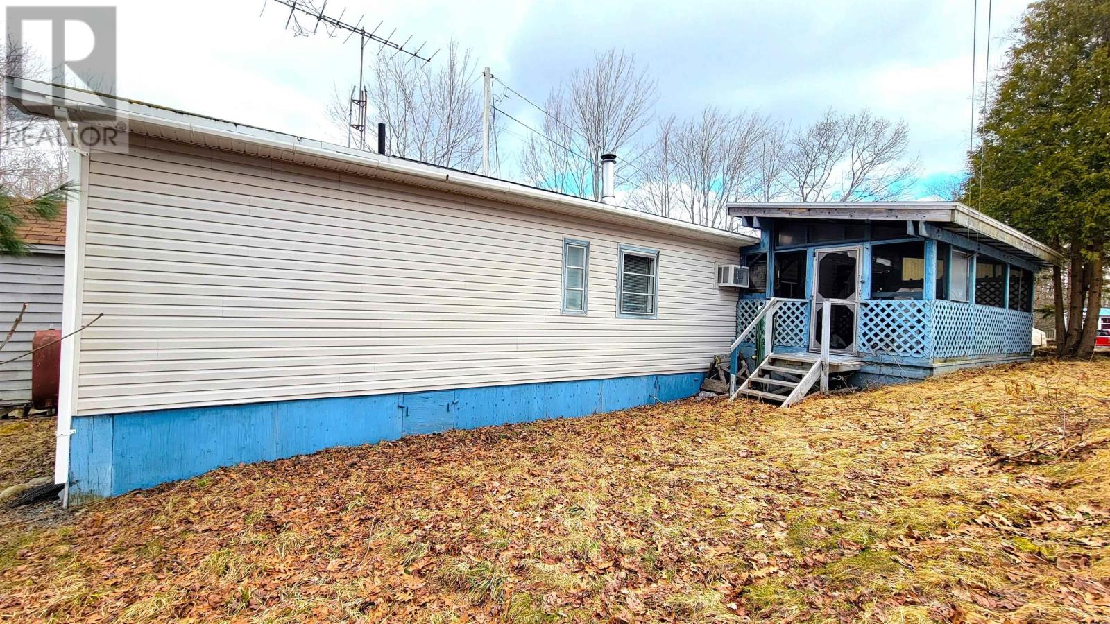 14 Ellenwood Street, Liverpool, Nova Scotia  B0T 1K0 - Photo 3 - 202404952