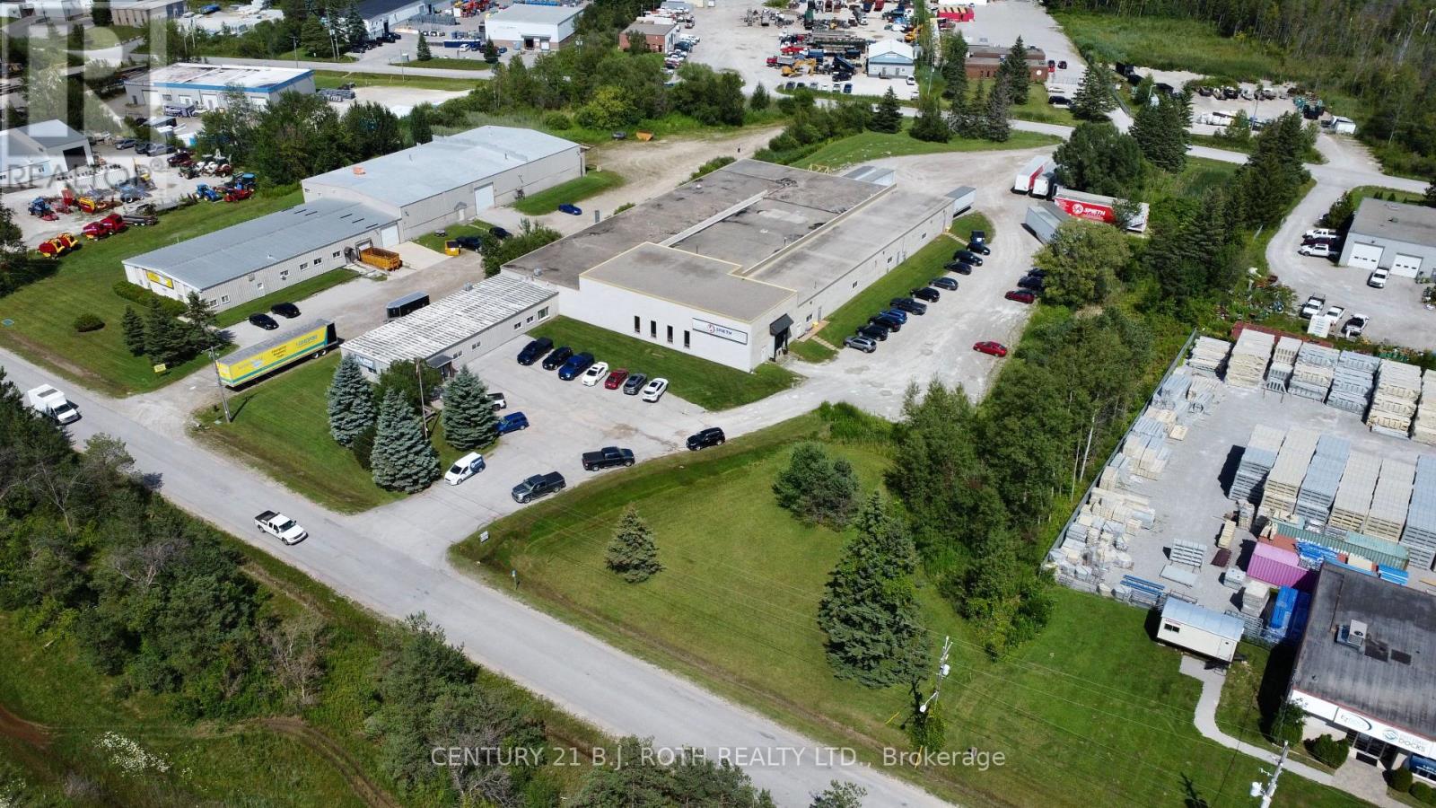 135 Forestview Rd, Oro-Medonte, Ontario  L3V 6H1 - Photo 4 - S6725178