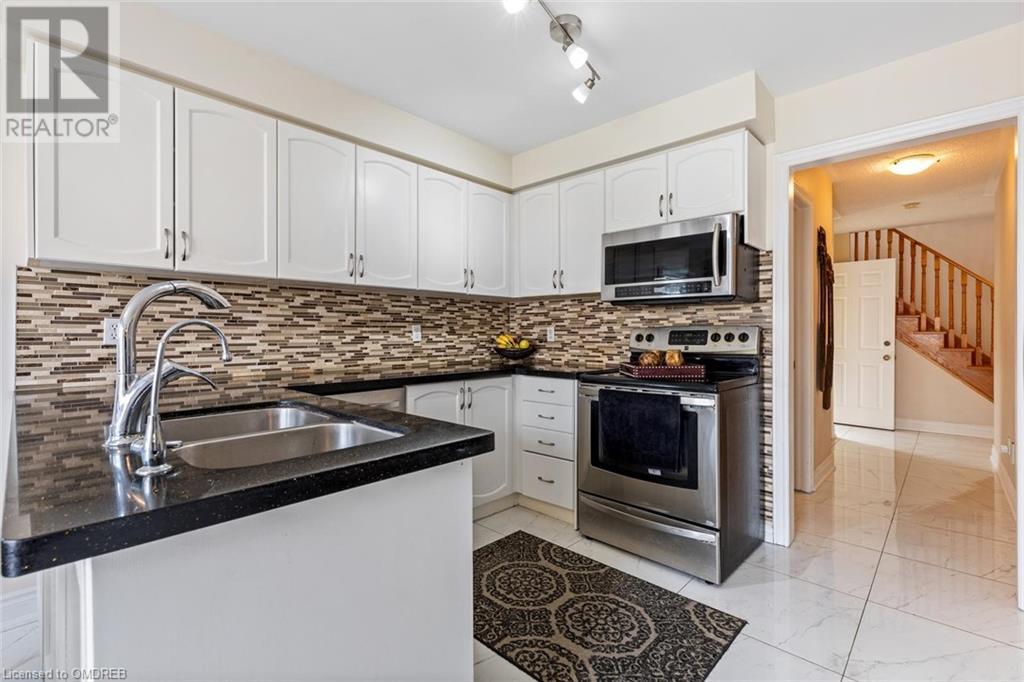 5935 Leeside Crescent, Mississauga, Ontario  L5M 5L8 - Photo 13 - 40555984