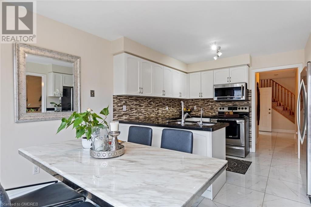 5935 Leeside Crescent, Mississauga, Ontario  L5M 5L8 - Photo 15 - 40555984