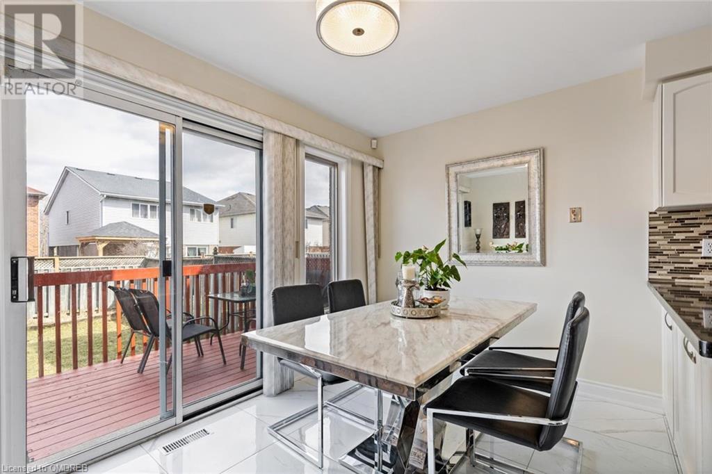 5935 Leeside Crescent, Mississauga, Ontario  L5M 5L8 - Photo 16 - 40555984
