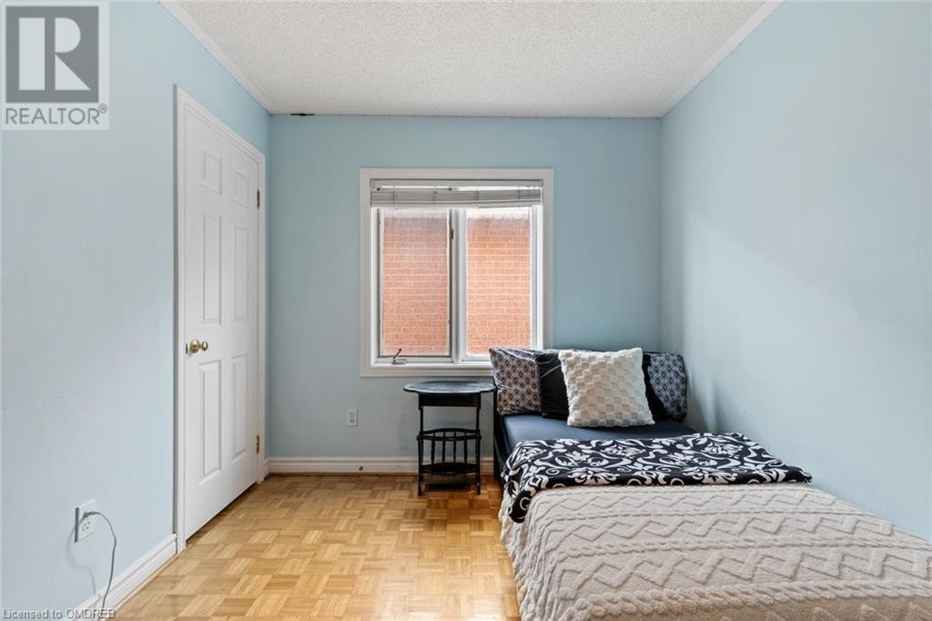 5935 Leeside Crescent, Mississauga, Ontario  L5M 5L8 - Photo 23 - 40555984