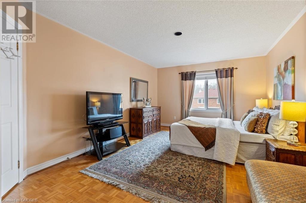 5935 Leeside Crescent, Mississauga, Ontario  L5M 5L8 - Photo 29 - 40555984