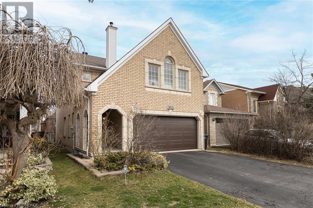 5935 Leeside Crescent, Mississauga, Ontario  L5M 5L8 - Photo 3 - 40555984