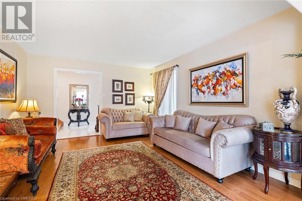 5935 Leeside Crescent, Mississauga, Ontario  L5M 5L8 - Photo 9 - 40555984