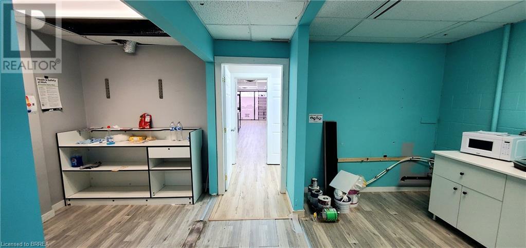 783 Colborne Street E Unit# 2, Brantford, Ontario  N3S 3S3 - Photo 11 - 40555012