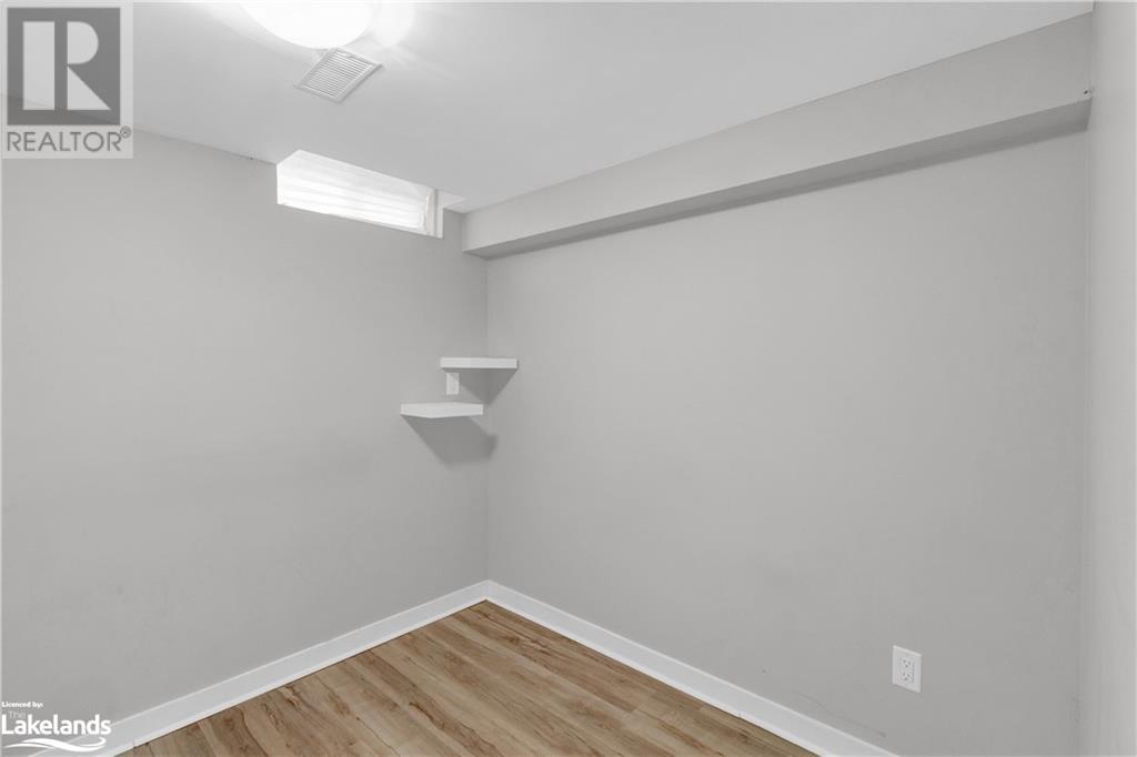 32 Murray Street, Barrie, Ontario  L4N 2X2 - Photo 35 - 40555919