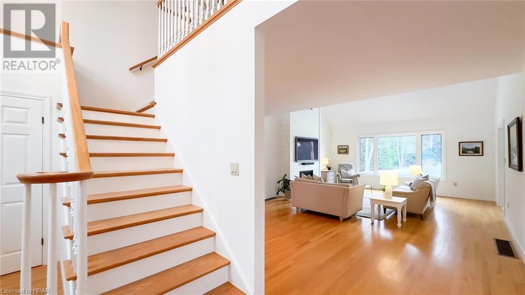 30 Lidderdale Street, Bayfield, Ontario  N0M 1G0 - Photo 5 - 40554704