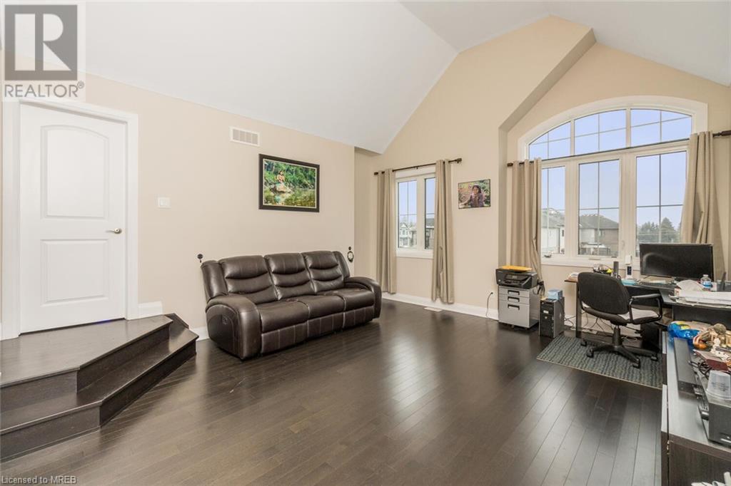 150 Blair Creek Drive Drive, Kitchener, Ontario  N2P 2Y8 - Photo 15 - 40557159