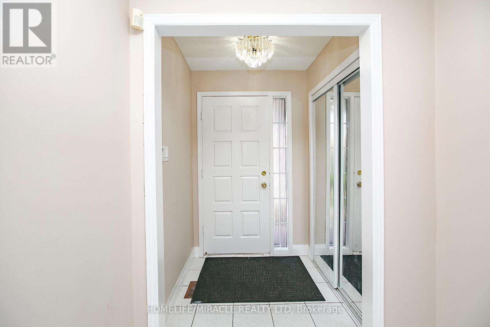 Property at 107 MICHIGAN AVENUE image 4