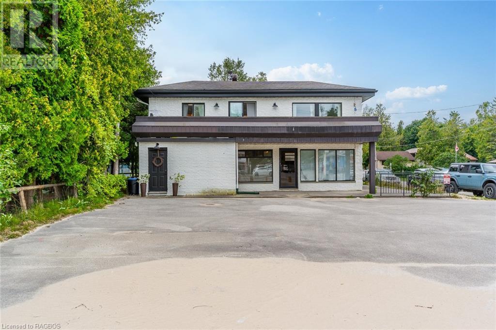 310 Main Street, Sauble Beach, Ontario  N0H 2G0 - Photo 4 - 40557070