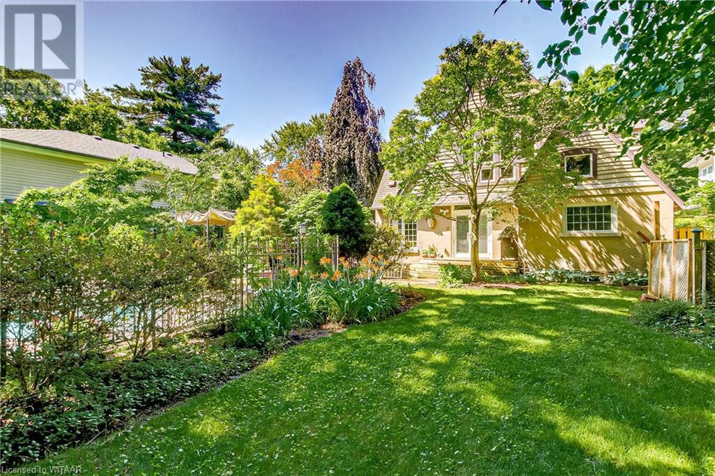 1247 Queen Victoria Avenue, Mississauga, Ontario  L5H 3H2 - Photo 40 - 40555905