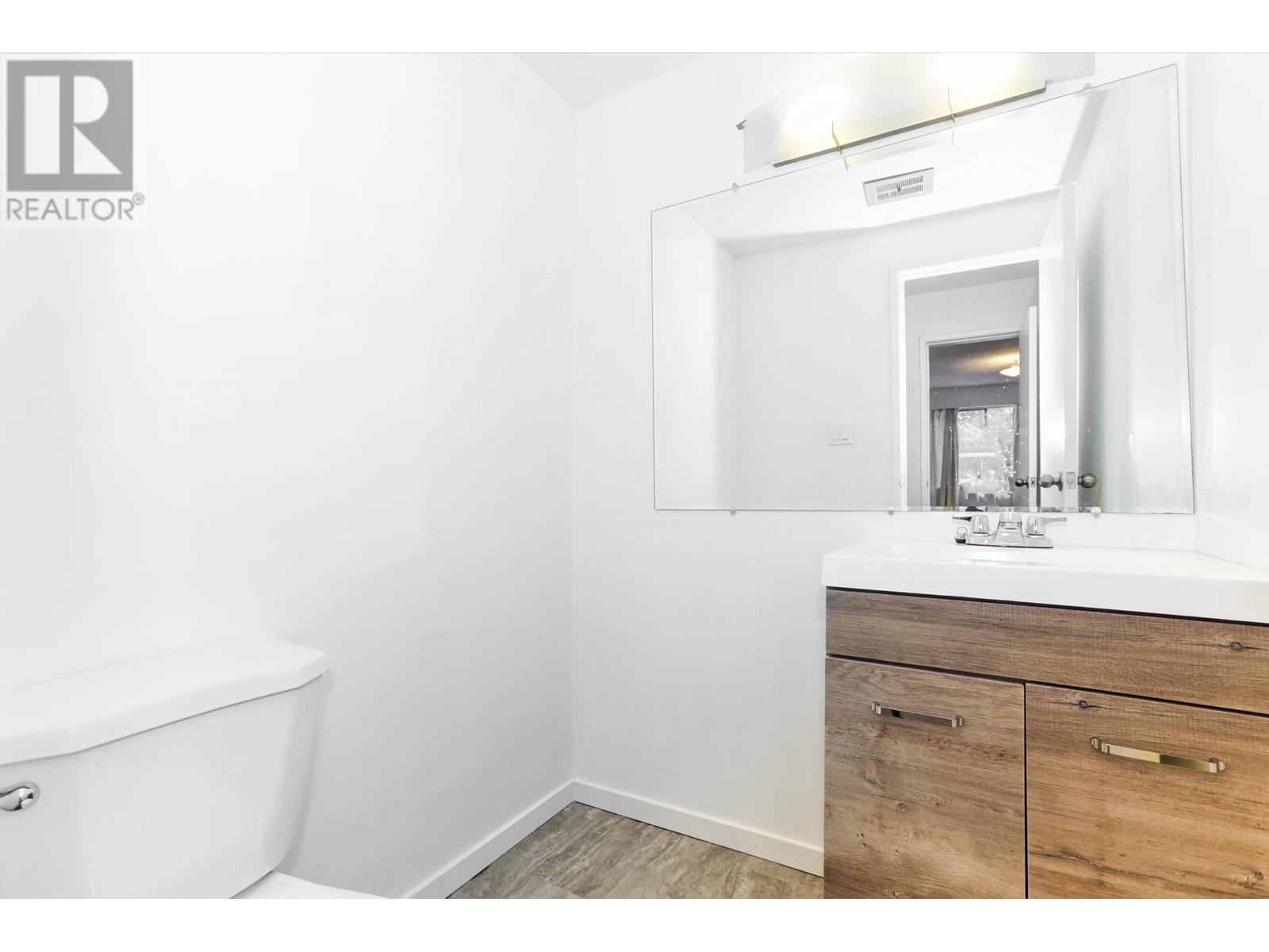 102 1045 Howie Avenue, Coquitlam, British Columbia  V3J 1T5 - Photo 17 - R2861353