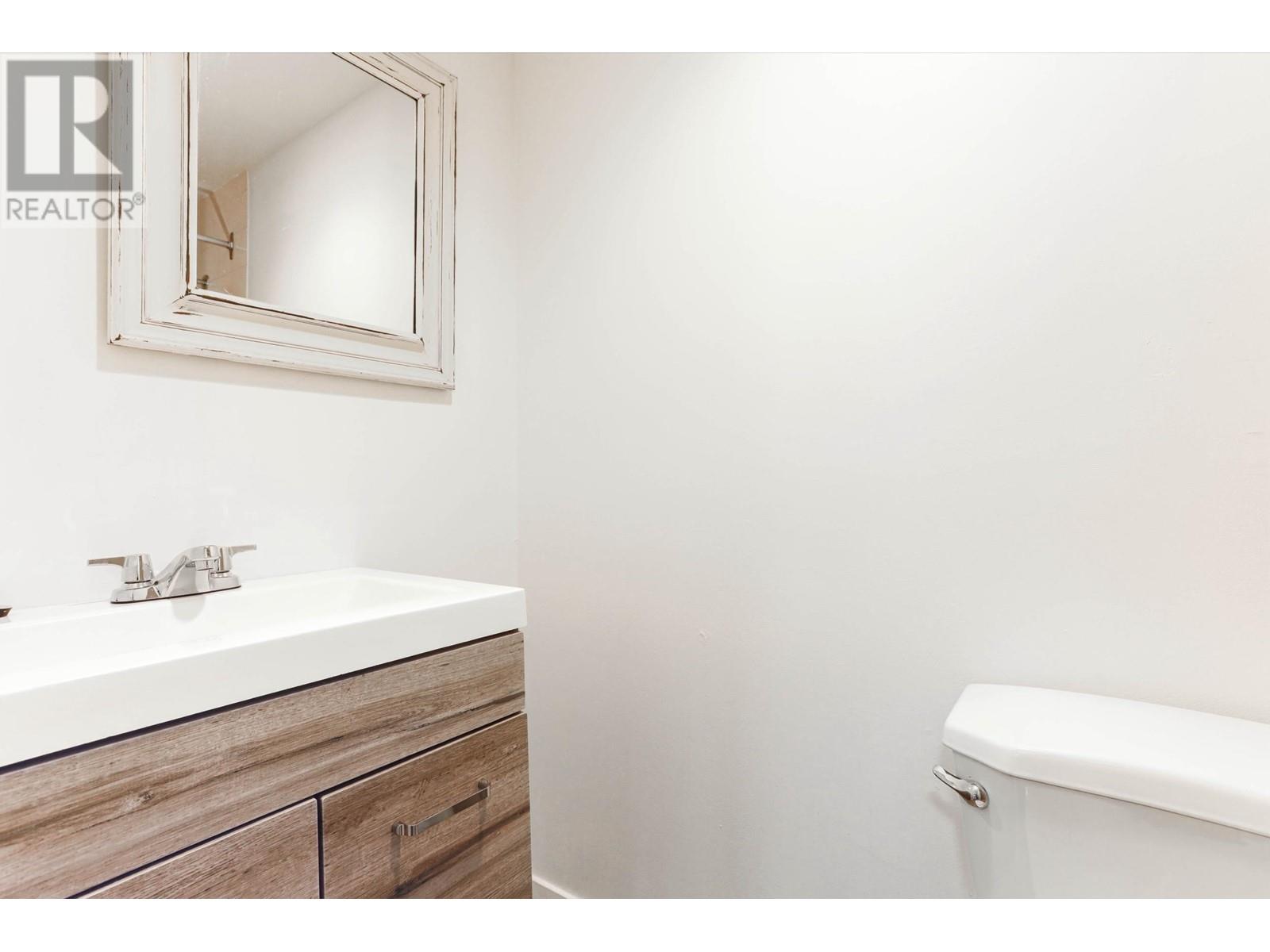 102 1045 Howie Avenue, Coquitlam, British Columbia  V3J 1T5 - Photo 19 - R2861353